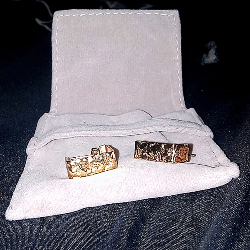 Earrings - Picture 4 of 4